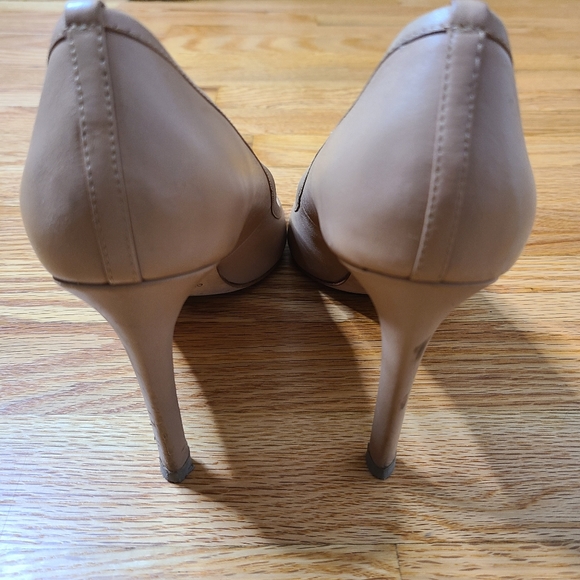 Brian Atwood 8M Nude Malika Heels - Picture 9 of 11